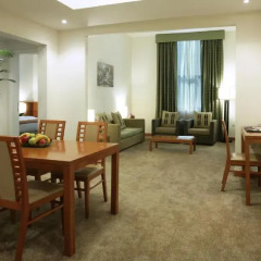 Ramada Hotel And Suites Ajman 4* Люкс фото 4