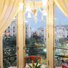 Апартаменты Apartment Centro Plaza Cataluña Paseo De Gracia Барселона балкон