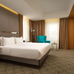 Гостиница DoubleTree by Hilton Kazan City Center 4* Люкс Премиум с различными типами кроватей