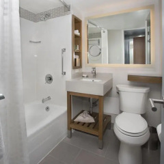 Отель New York Hilton Midtown 4* Номер Skyline с различными типами кроватей фото 12