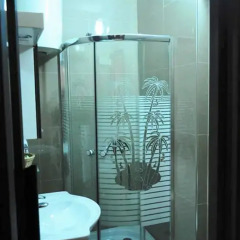 Отель Eagle Hotel Албания, Тирана - отзывы, цены и фото номеров - забронировать отель Eagle Hotel онлайн ванная фото 2