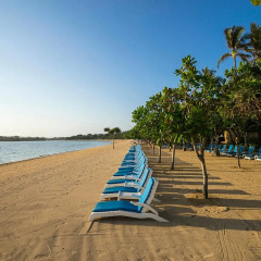Nusa Dua Beach Hotel & Spa пляж фото 2