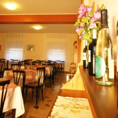 Hotel Eureka питание