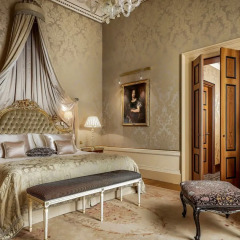 Hotel Danieli, a Luxury Collection Hotel, Venice 5* Улучшенный люкс с различными типами кроватей