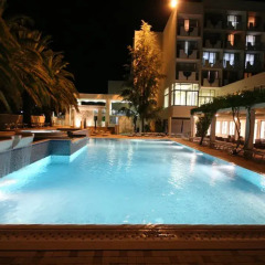 Отель Mediteran Wellness & Spa Congress Center бассейн фото 4