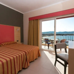Отель The Red by Ibiza Feeling 2* Стандартный номер с 2 отдельными кроватями фото 2