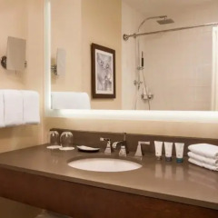 Отель Westin New York Grand Central 4* Стандартный номер с различными типами кроватей фото 3