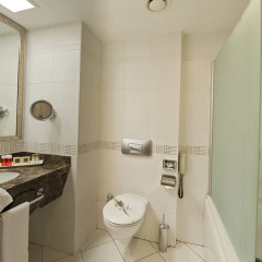 Kamelya Selin Hotel Турция, Сиде - 1 отзыв об отеле, цены и фото номеров - забронировать отель Kamelya Selin Hotel онлайн ванная фото 2