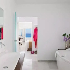 Canaves Oia Hotel 5* Улучшенный люкс с различными типами кроватей фото 4