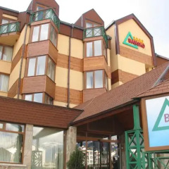 Отель Bansko Болгария, Банско - отзывы, цены и фото номеров - забронировать отель Bansko онлайн вид на фасад фото 2