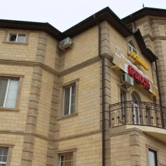 Гостиница Krepost Mini Hotel в Махачкале отзывы, цены и фото номеров - забронировать гостиницу Krepost Mini Hotel онлайн Махачкала вид на фасад фото 3
