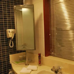 Отель Zheng Xie Hotel Китай, Пекин - отзывы, цены и фото номеров - забронировать отель Zheng Xie Hotel онлайн ванная