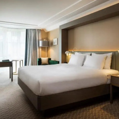Отель Hilton Vienna Plaza Вена комната для гостей фото 2