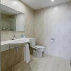 Отель Alua Hawaii Mallorca & Suites 4* Стандартный номер с различными типами кроватей фото 7