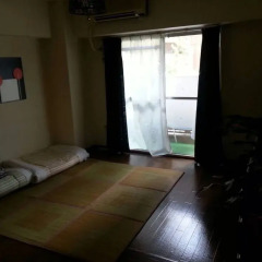 Отель Guest House Orange Fukuoka Хаката комната для гостей