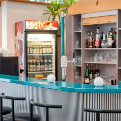 Отель ibis Berlin Neukölln гостиничный бар