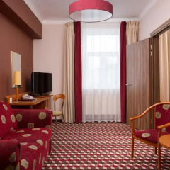 Гостиница Октябрьская 4* Джуниор-сюит фото 3