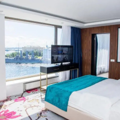 Отель Санкт-Петербург 4* Номер Делюкс Нева