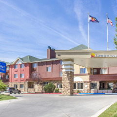 Отель Comfort Inn & Suites Durango вид на фасад фото 3