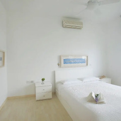 Отель Leonies By The Sea Villa детские мероприятия