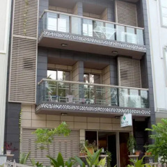 Отель Palm View Tourist Guest House Мале вид на фасад фото 2