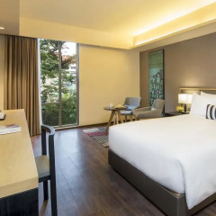 Отель Travelodge Sukhumvit 11 4* Номер Делюкс
