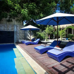 Отель Bale Sampan Bungalows бассейн фото 2