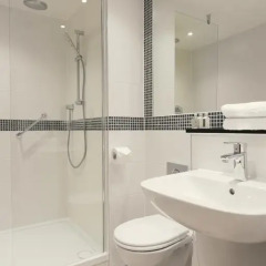 Отель Marlin Waterloo 4* Улучшенный номер с различными типами кроватей фото 3