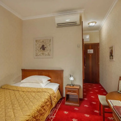 Гостиница Амбассадори 4* Стандартный номер с разными типами кроватей