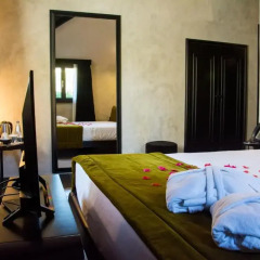 Roma Luxus Hotel 5* Улучшенный номер с различными типами кроватей