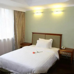 New Tianhe Hotel комната для гостей фото 3