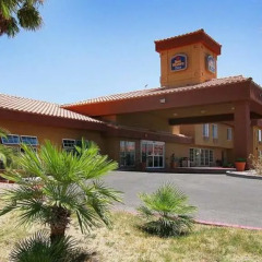 Отель Best Western Plus Las Vegas West вид на фасад