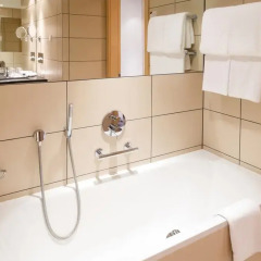 Гостиница Crowne Plaza Санкт-Петербург Аэропорт 4* Номер Клубный делюкс разные типы кроватей фото 5