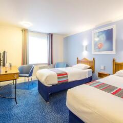 Travelodge Redhill Hotel Редхилл комната для гостей