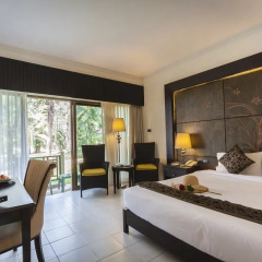 Отель Amora Beach Resort Phuket комната для гостей фото 19