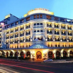 Hotel Majestic Saigon 4* Улучшенный люкс с различными типами кроватей