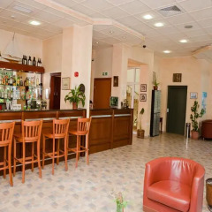 Отель Joya Park Complex Болгария, Золотые пески - отзывы, цены и фото номеров - забронировать отель Joya Park Complex онлайн гостиничный бар