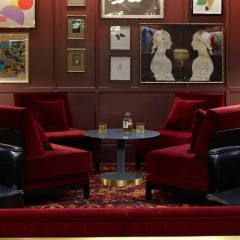 Отель The Trafalgar St. James London, Curio Collection by Hilton гостиничный бар фото 2