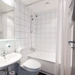 Отель Stryn Hotell ванная