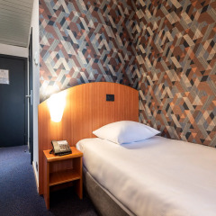 Отель Aris Grand Place 3* Стандартный номер