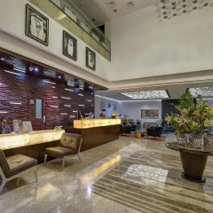 Grandeur Hotel интерьер отеля