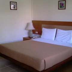 Отель Tassanee Garden Lodge комната для гостей фото 3