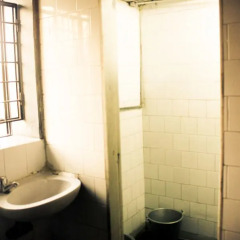 New Vasantashram in Mumbai, India from 21$, photos, reviews - zenhotels.com bathroom photo 5