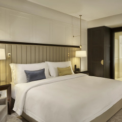 Отель The Alexander, A Luxury Collection Hotel, Yerevan Армения, Ереван - отзывы, цены и фото номеров - забронировать отель The Alexander, A Luxury Collection Hotel, Yerevan онлайн комната для гостей фото 2