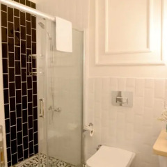 Отель Cezayir Rooms Номер Делюкс фото 6