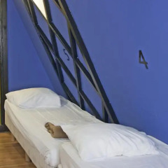 The White Tulip Hostel бассейн