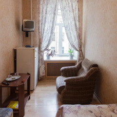 Гостиница Меблированные комнаты Эспланада в Санкт-Петербурге 8 отзывов об отеле, цены и фото номеров - забронировать гостиницу Меблированные комнаты Эспланада онлайн Санкт-Петербург комната для гостей фото 3
