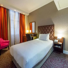 Отель Doubletree by Hilton London Marble Arch 4* Одноместный гостевой номер с различными типами кроватей фото 2