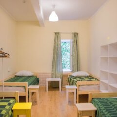 Хостел Бель Этаж Стандартный семейный номер разные типы кроватей фото 2