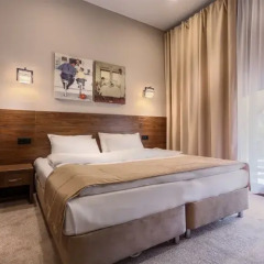 Гостиница Riverside 4* Номер Делюкс с двуспальной кроватью фото 2